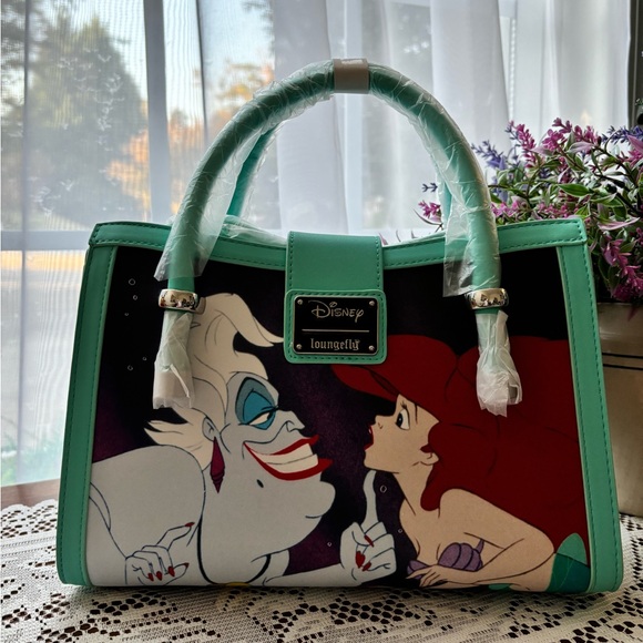 NWT-Disney Loungefly The Little Mermaid Princess Scenes Crossbody Bag - Picture 2 of 7